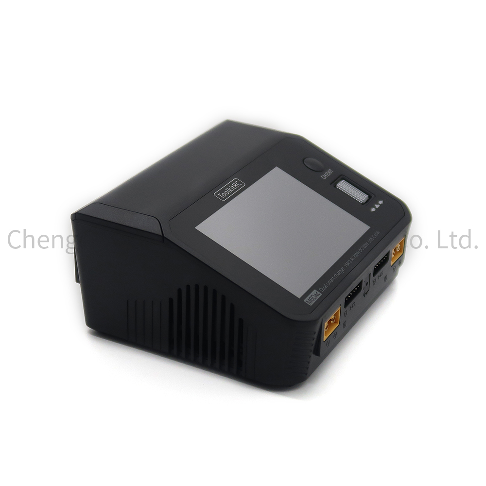 ToolkitRC M6DAC AC 200W DC 700 - đánh giá và giá Toolkitrc M6Dac Smart Charger